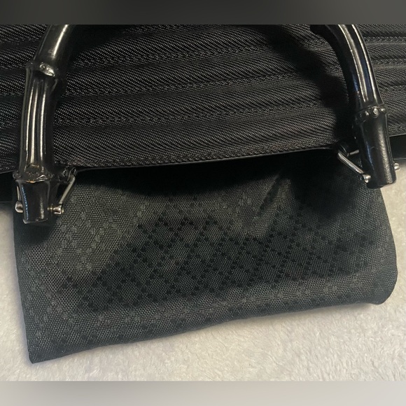 GUCCI Bamboo Black Textured Canvas 2 Way Shoulder / Crossbody - Picture 14 of 17